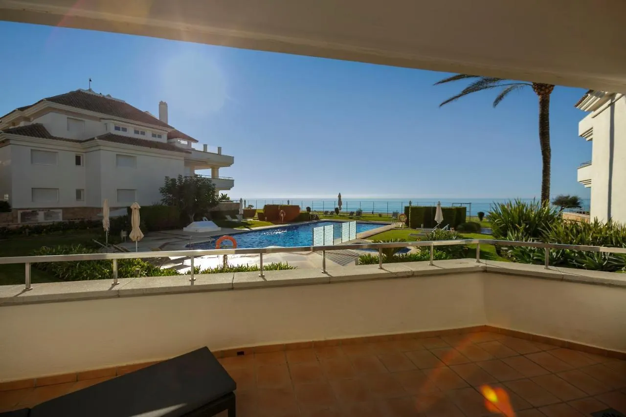 Appt 311 Heaven Beach-Paseo-All Year Heated Pool-Free Bikes Estepona 0*,  Spain
