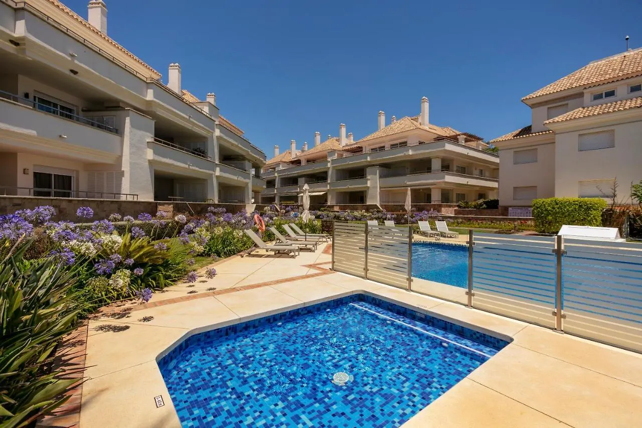 Apartment Appt 311 Heaven Beach-Paseo-All Year Heated Pool-Free Bikes Estepona Spain