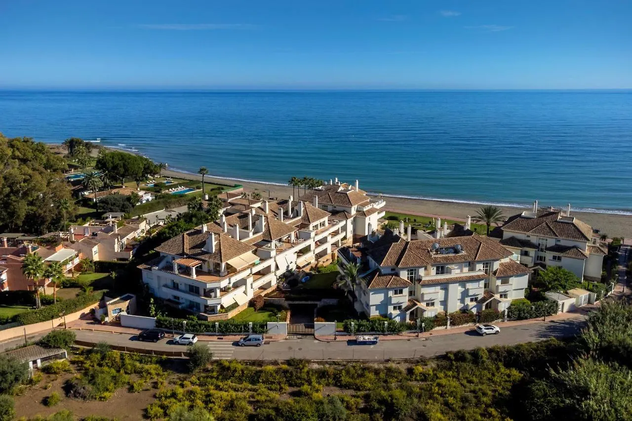 Apartment Appt 311 Heaven Beach-Paseo-All Year Heated Pool-Free Bikes Estepona